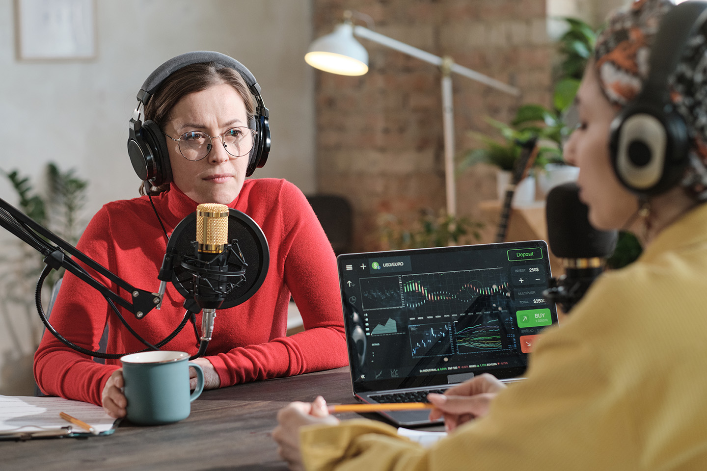 AI Podcast Generators Are Replacing Humans—Progress or Problem?-content illustrations.3